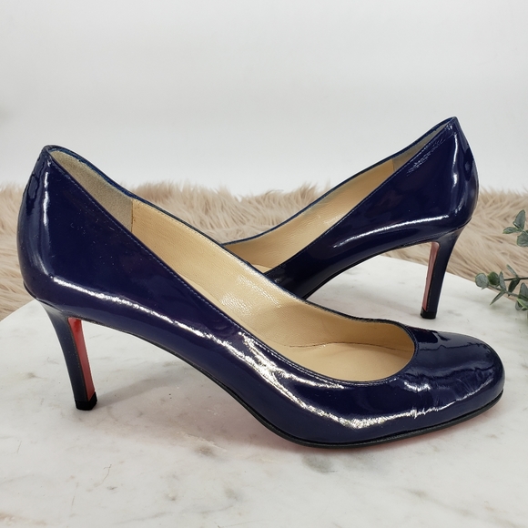 Christian Louboutin Patent Leather Simple Pump - Picture 3 of 8